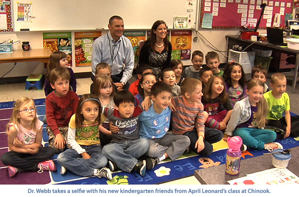 Photo: Steve Webb with April Leonard's kindergarten classroom.