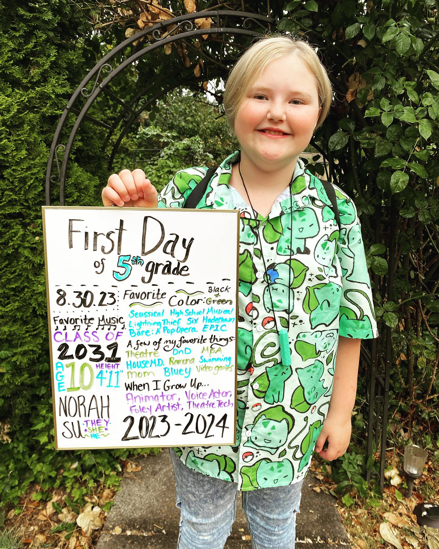 Frist Day of School 2023 student