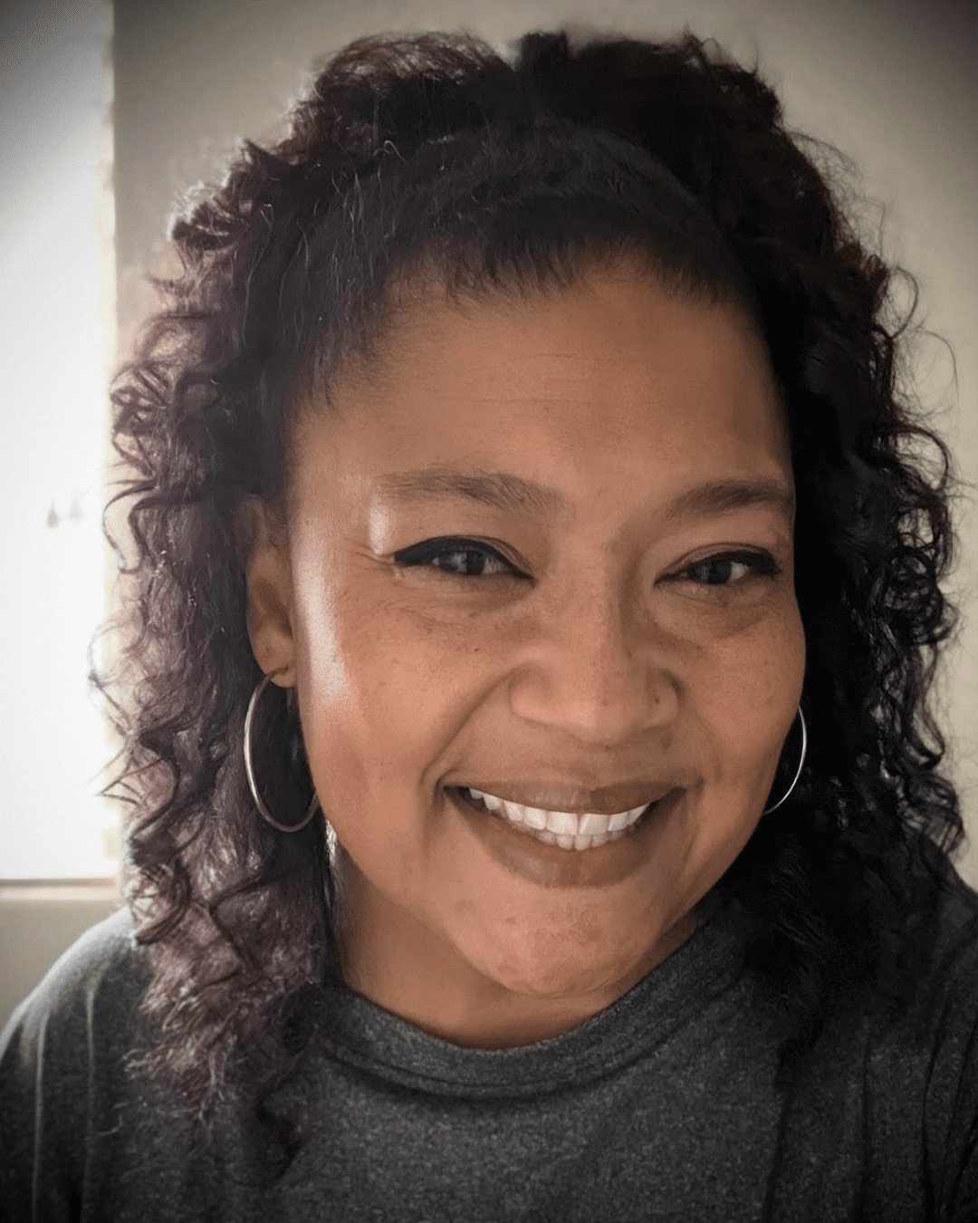 Jamie Davis headshot