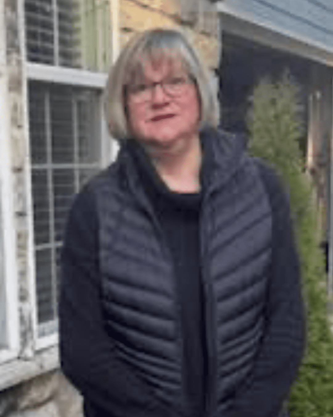 Linda Smedley headshot